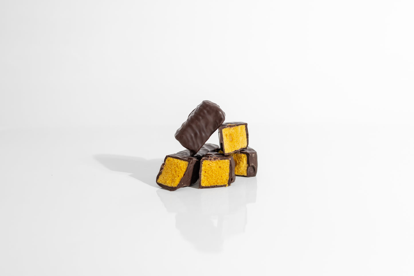 Sponge Toffee Milk Chocolate
